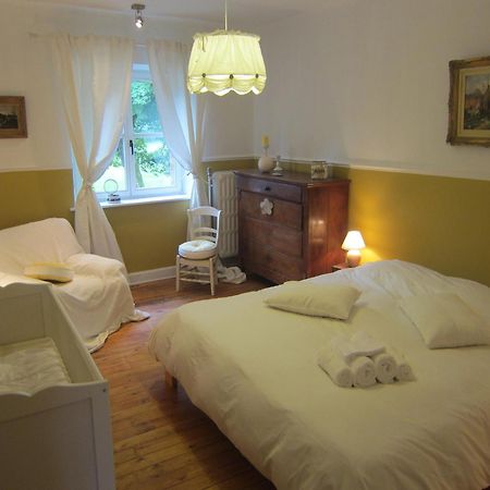Delightful Castle In Bastogne With Bubble Bath Villa Luaran gambar