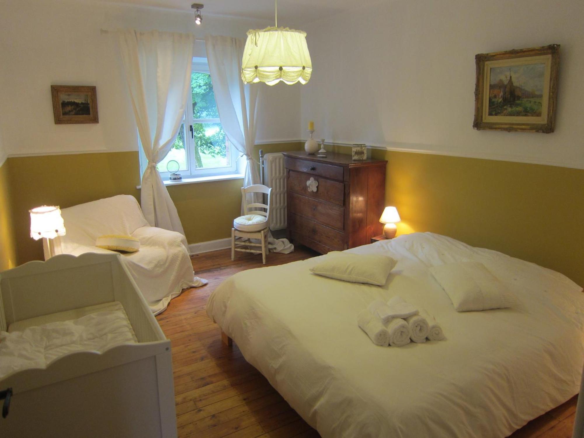 Delightful Castle In Bastogne With Bubble Bath Villa Luaran gambar