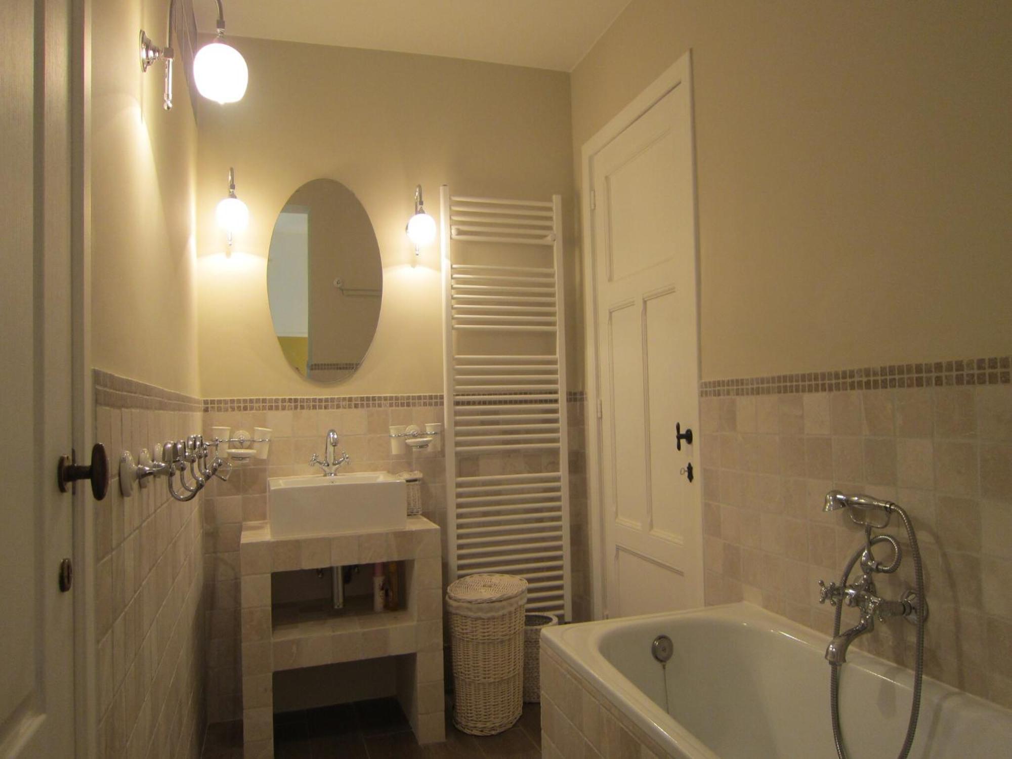 Delightful Castle In Bastogne With Bubble Bath Villa Luaran gambar