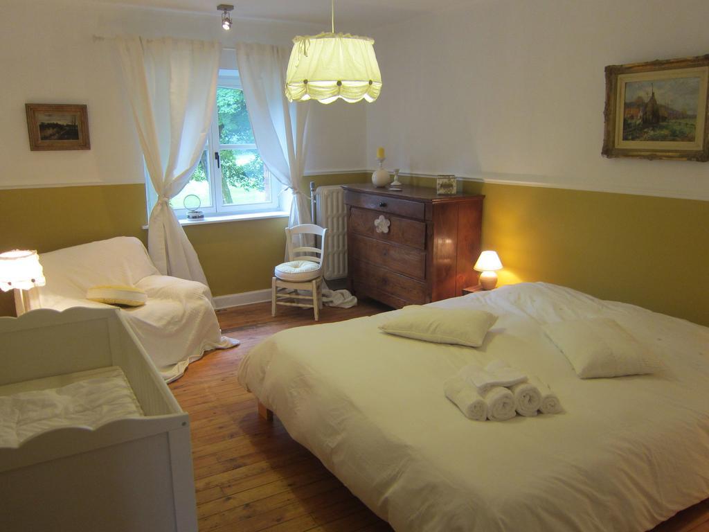 Delightful Castle In Bastogne With Bubble Bath Villa Luaran gambar