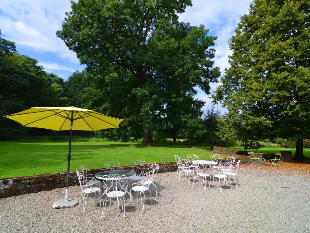 Delightful Castle In Bastogne With Bubble Bath Villa Luaran gambar
